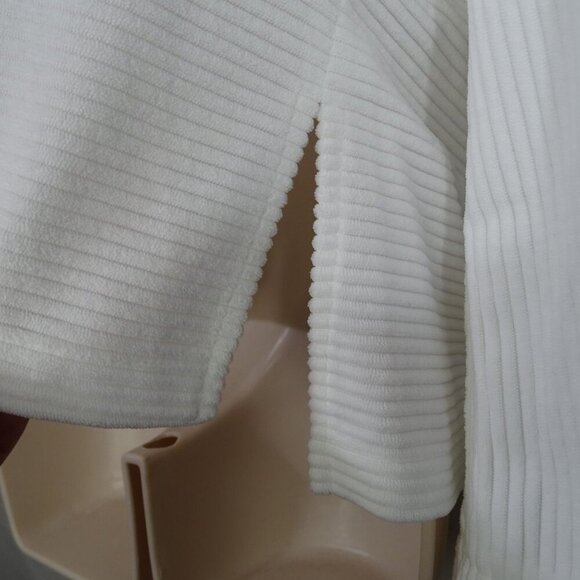 White Textured Stripe Pullover Top Women Size M Long Sleeve Casual - Picture 4 of 9